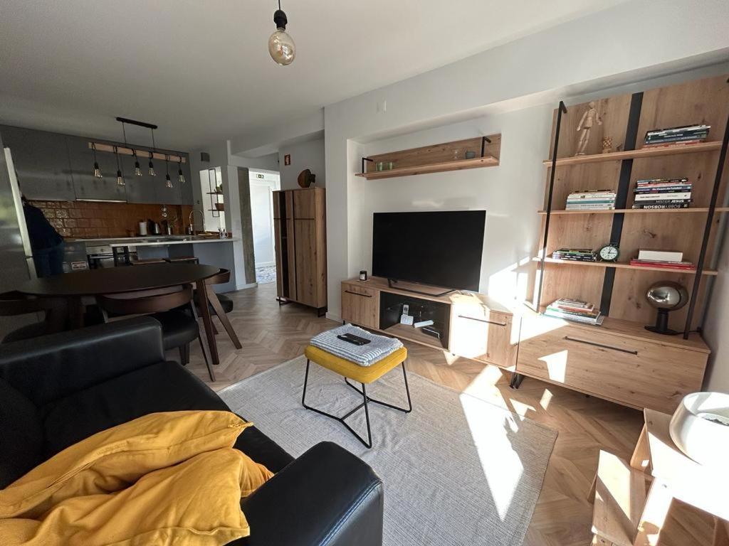 Apartament Simply Yellow *